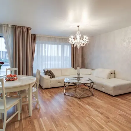 Pallasti Luxury Apartman *